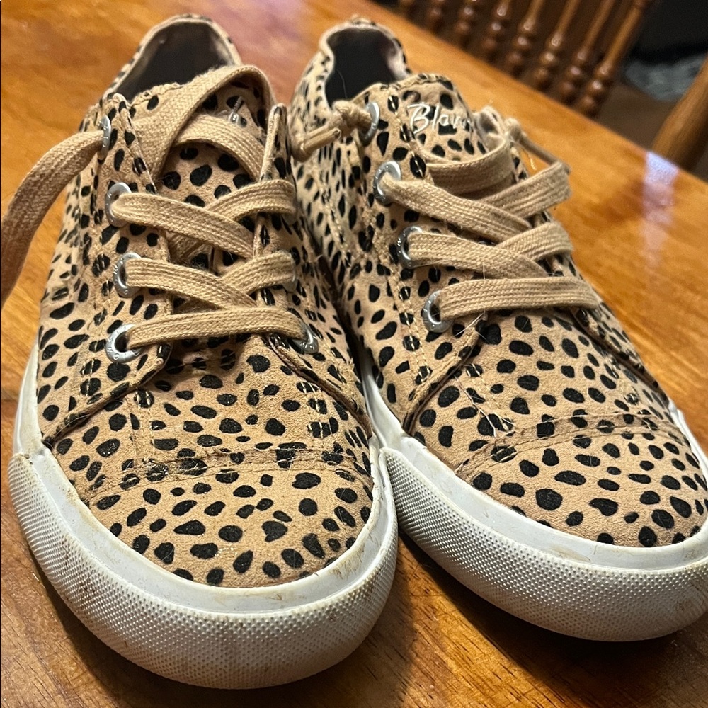 Blowfish Tan and Black Patterned Sneakers